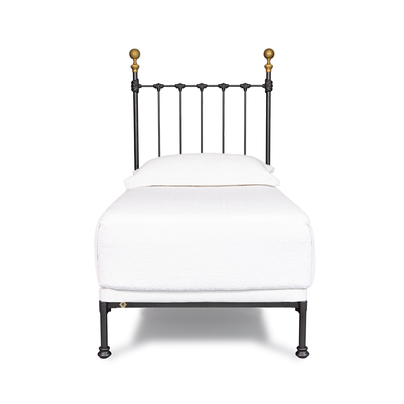 Cottage Iron Bed – Brass Beds of Virginia